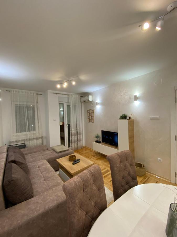 Sleepover - Holiday Base Novi Sad Exterior foto
